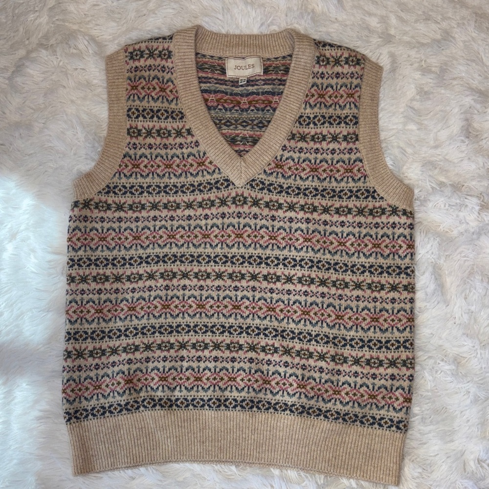 Joules Islay Oatmeal V Neck Fairisle
Pattern Knitted Vest Size 6 - Picture 2 of 9